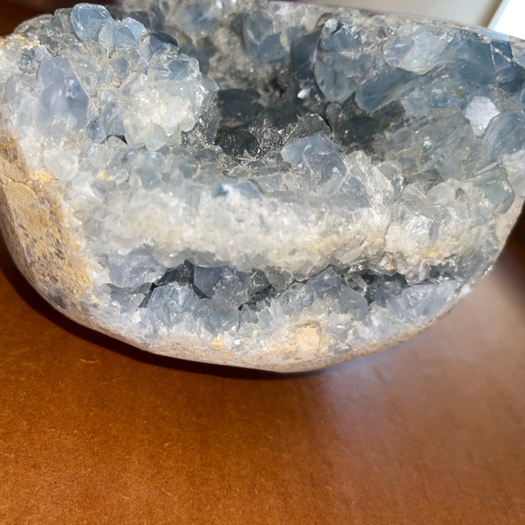 XL Celestite Egg - Picture 7 of 15